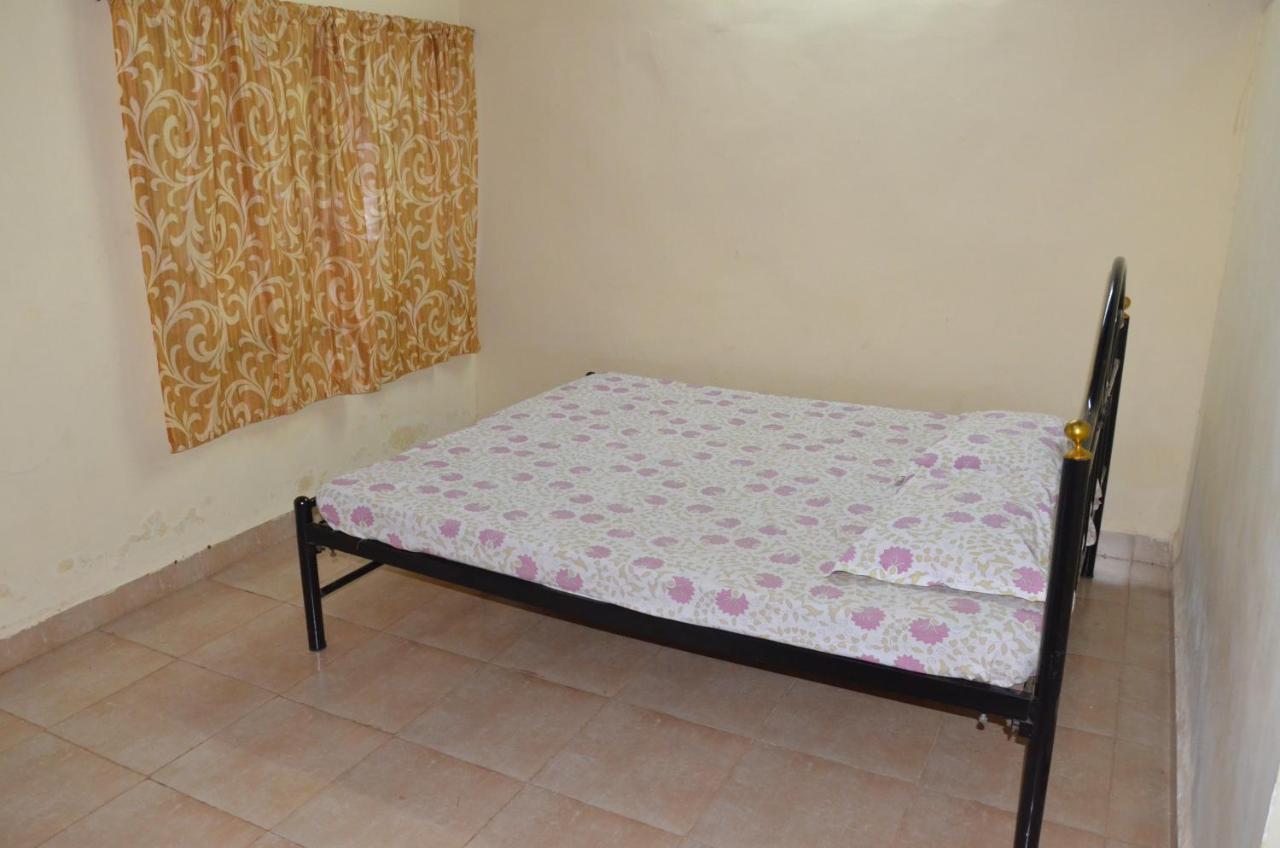 Raikar Guest House 보그말로 외부 사진
